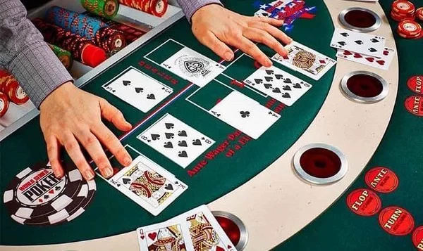 Cách chơi Poker đầy kịch tính qua từng lựa chọn của người chơi